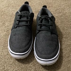 Boys Under Armour casual shoes size 4Y; brand new; never worn;